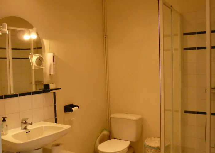 Bed & Breakfast Manoir De L'hermerel 3*