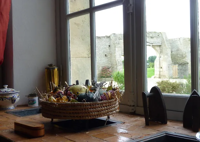 Manoir De L'hermerel Bed & Breakfast 3*